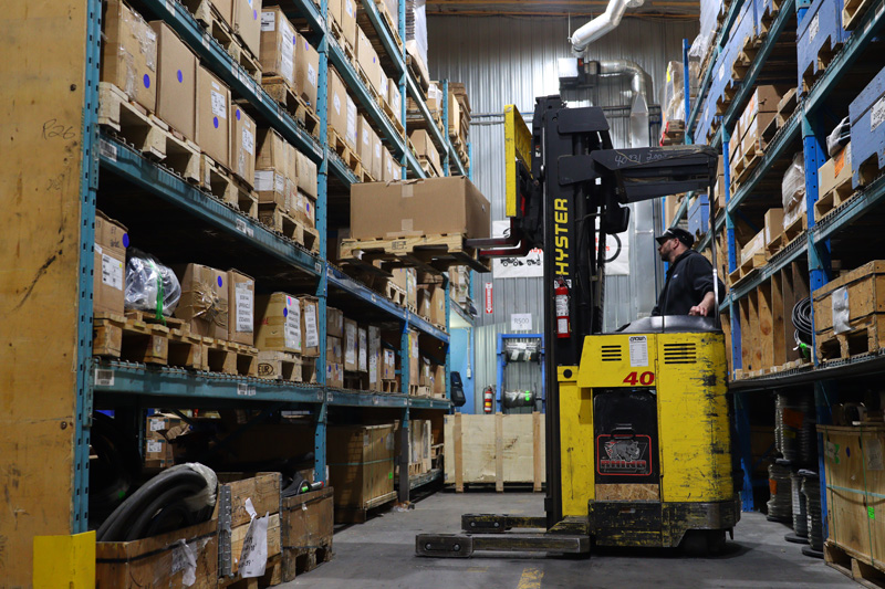 Commis à l'expédition et à la réception