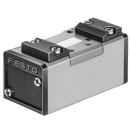 J-5/2-D-3-C distributeur pneumatique
